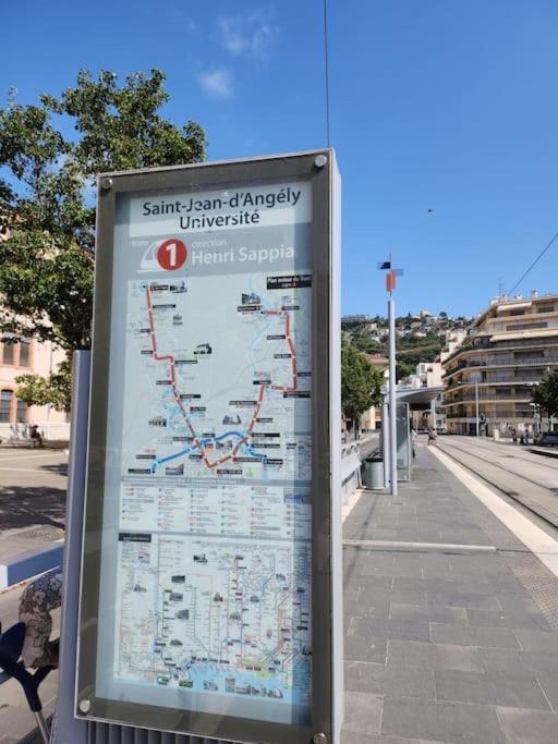 Nice Fac St Jean D'Angely Exterior foto
